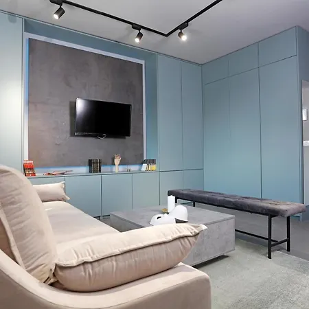 Lovely Industrial Studio With Netflix アパート *