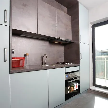 Lovely Industrial Studio With Netflix *